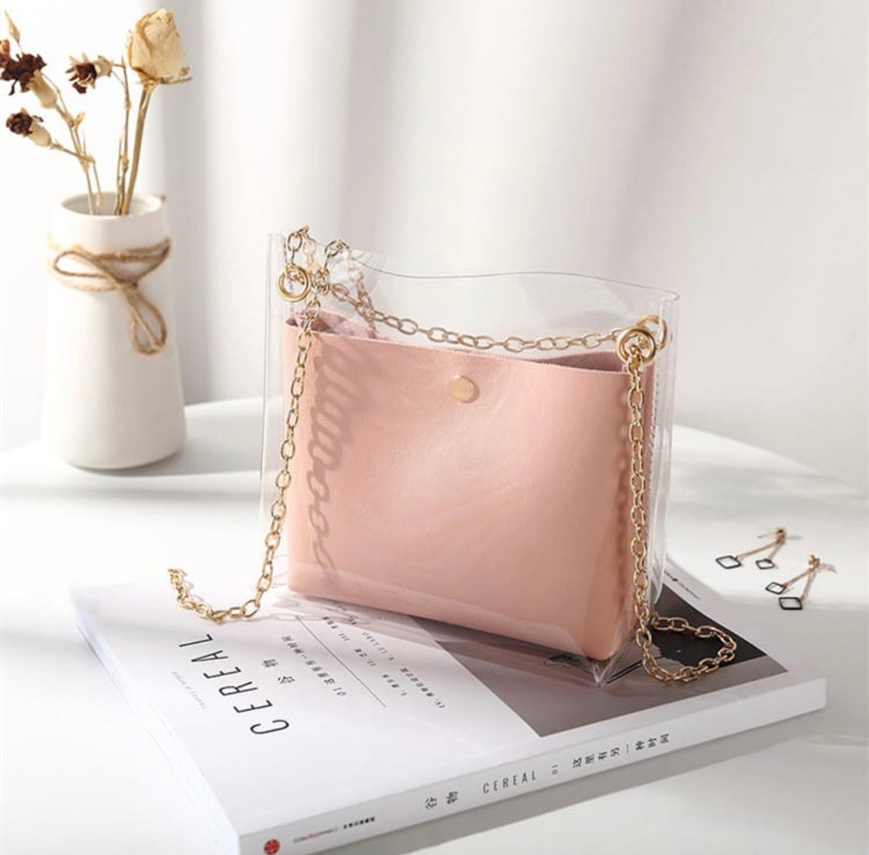 Pink Metal Chain Transparent Shoulder Bag