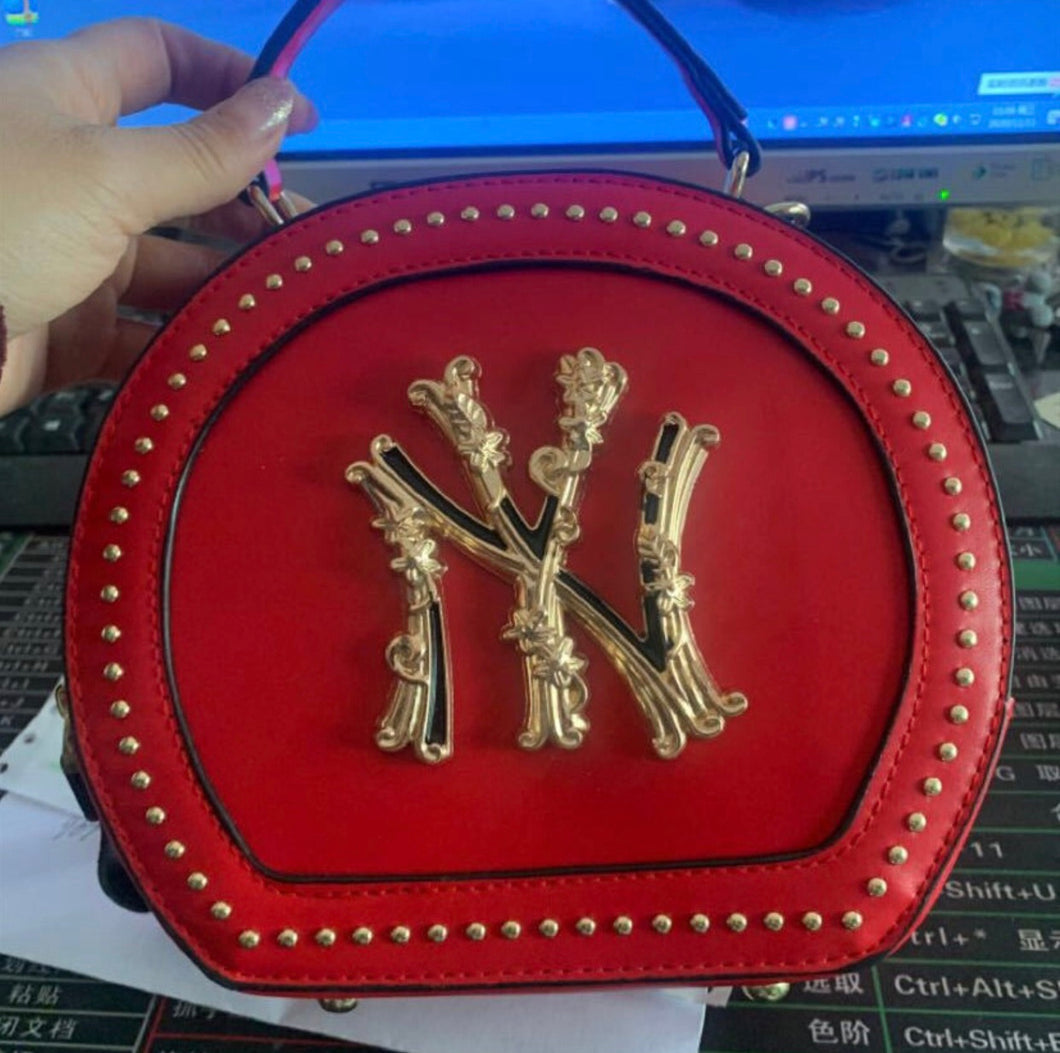 NY Vintage Round Shape Crossbody Bag (Red)